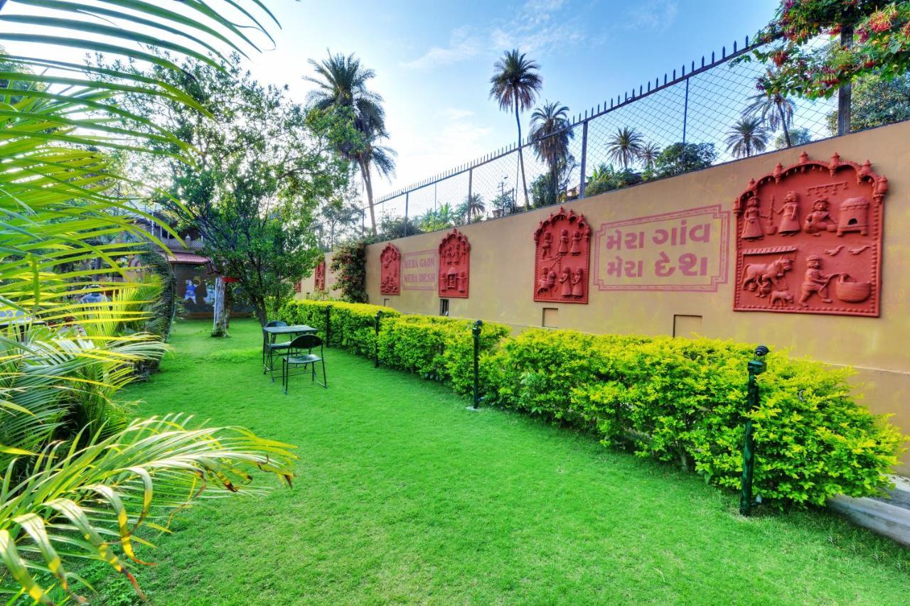 Chacha Inn The Garden Retreat Маунт-Абу Экстерьер фото